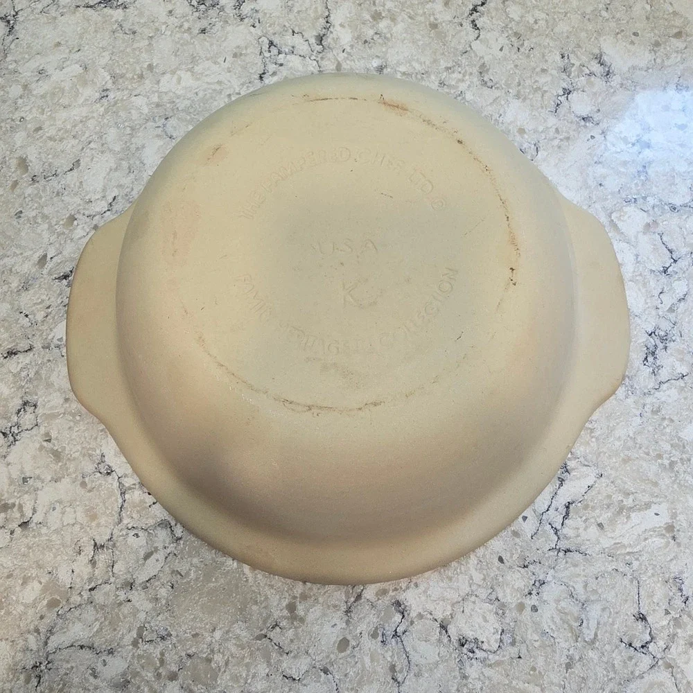 Pampered Chef Family Heritage Collection Stoneware Baking Bowl USA Tan 12.5 Inch
